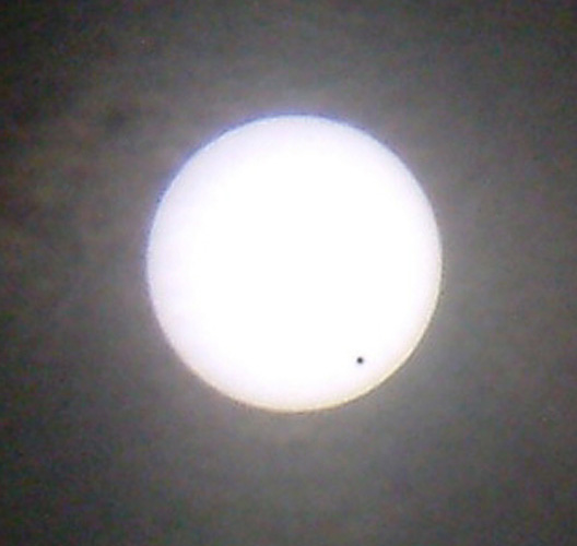 Venustransit 8. Juni 2004, 12:01 Uhr MESZ